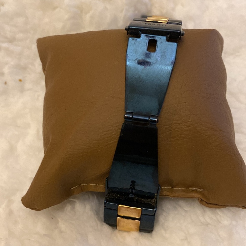 Guess Watch - Picture 5 of 8